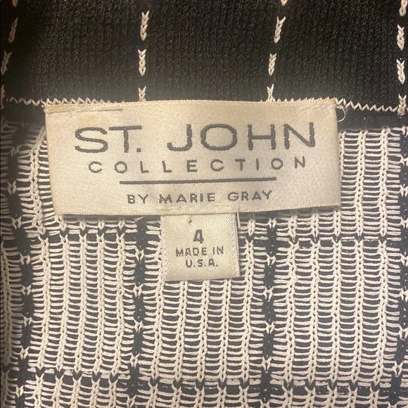 St. John Black and White Windowpane Blazer - Picture 3 of 6